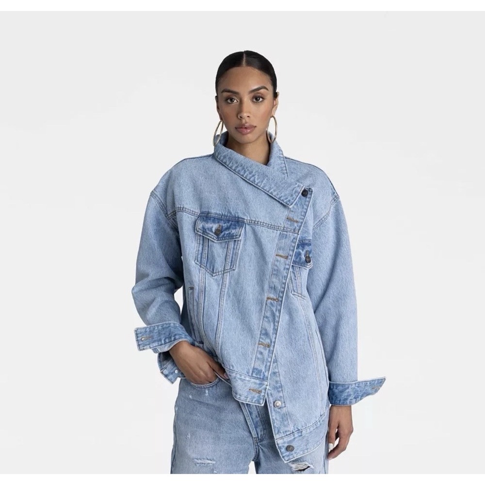 Reseller LOT of 6 KBB by KAHLANA 'The Denim Jacket'โ Size Medium Asymmetrical